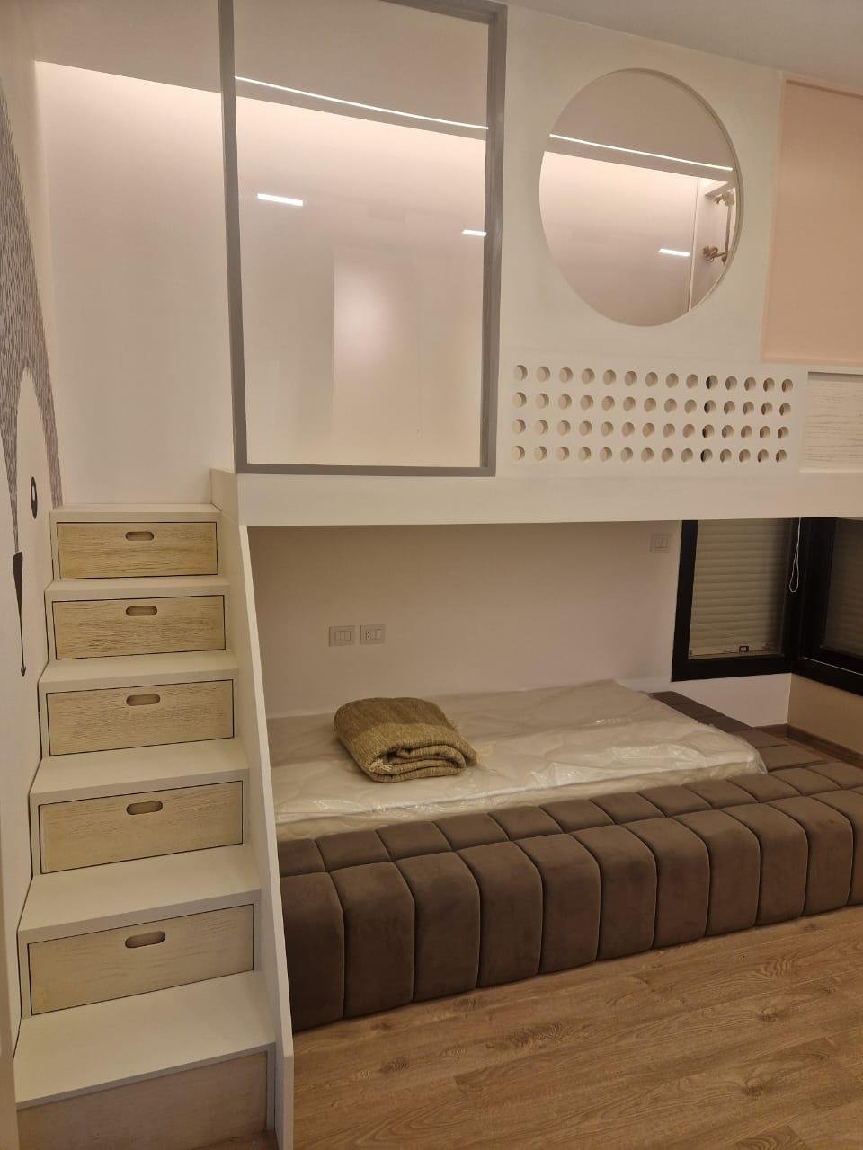 Bedrooms image 05